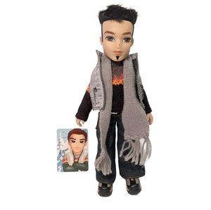 Bratz Boyz Winter Eitan Doll Skiing Snowboarding